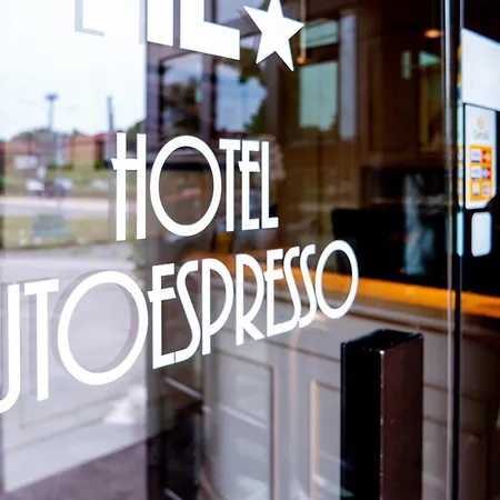 Hotel Autoespresso Venice - Atika & Atif